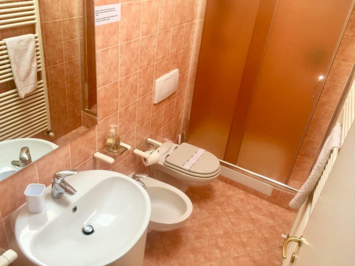 B&B Griffoni 7 Bologna Exteriör bild